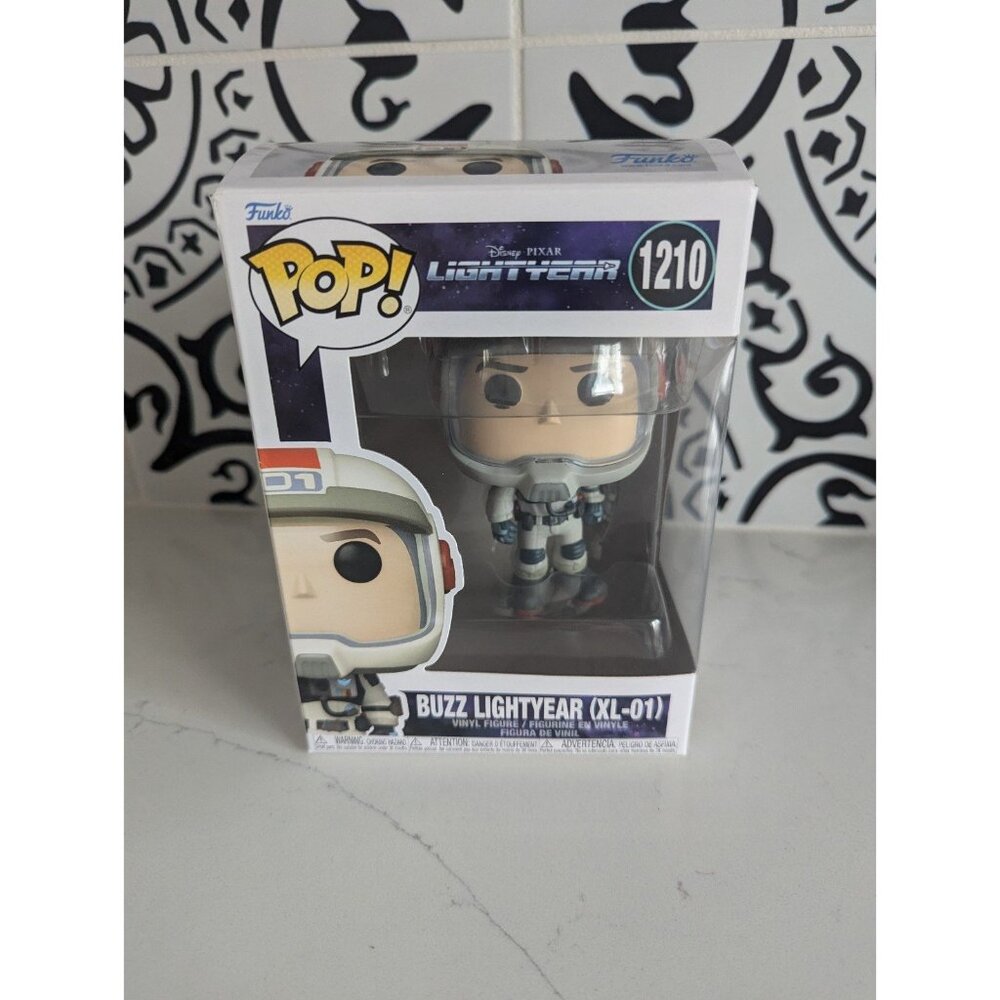 Funko Pop Disney's Pixar Lightyear - Buzz Lightyear( XL-01) NIB  1210